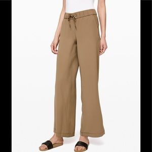 Lululemon On The Fly Wide-leg Pant